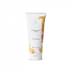 La gelée nettoyante pour le visage